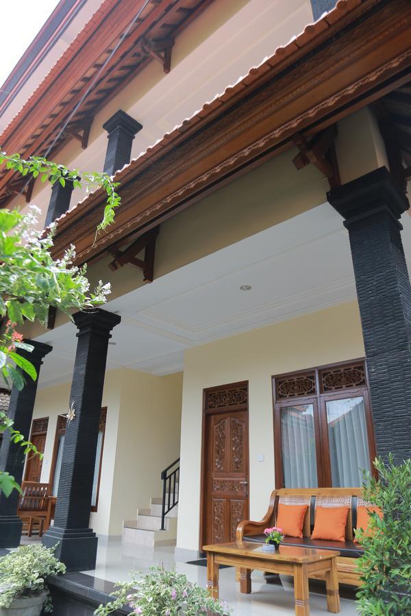 Sadru House Bed & Breakfast Ubud  Exterior photo